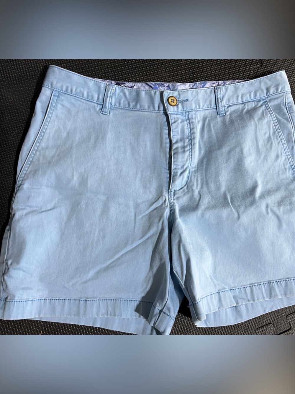 Tommy Bahama Light Blue Flat Front Men’s Shorts - Boracay 6”